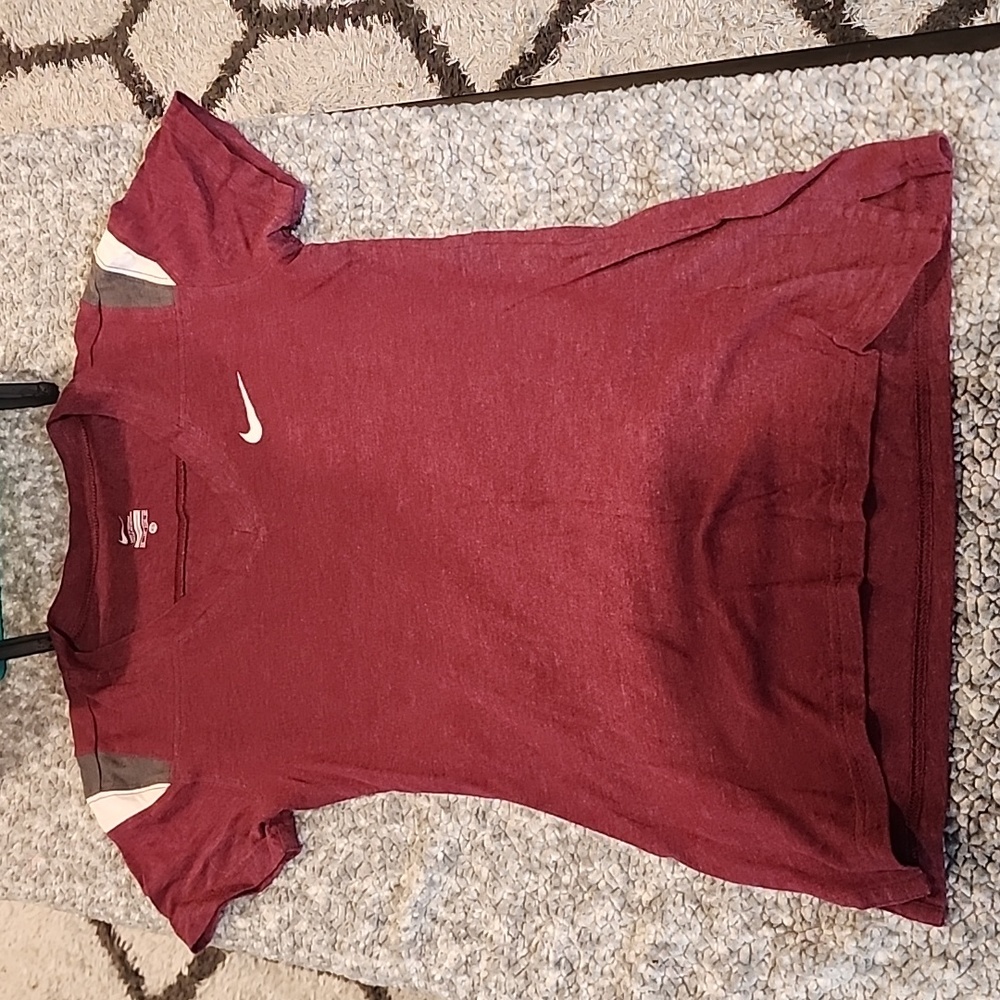 Nike V Neck